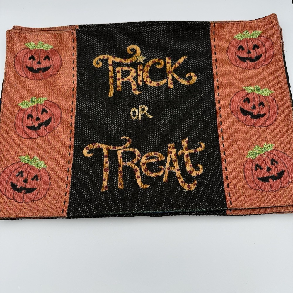 TRICK OR TREAT Pumpkin Halloween Fabric Tapestry PlaceMats 13" x 19"‎ Set Of 4